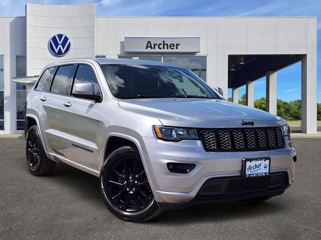 2017 Jeep Grand Cherokee Altitude