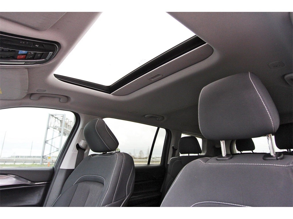 2021 Jeep Grand Cherokee L Laredo