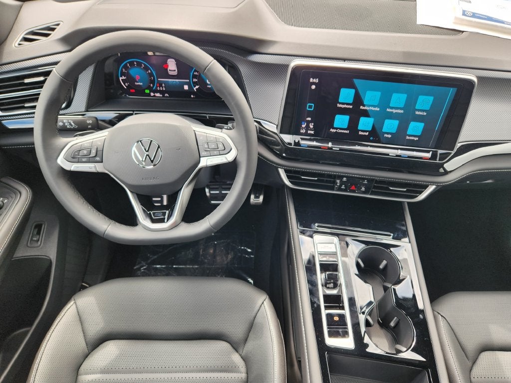 2026 Volkswagen Atlas Cross Sport SEL R-Line Black