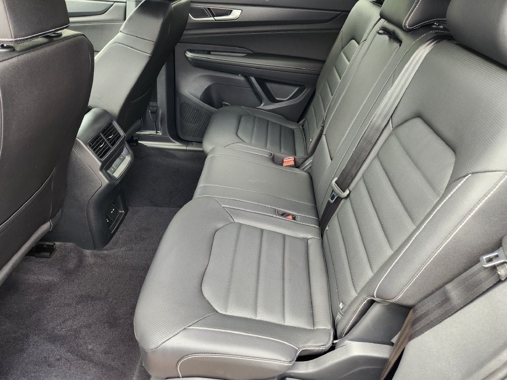 2026 Volkswagen Atlas Cross Sport SEL R-Line Black