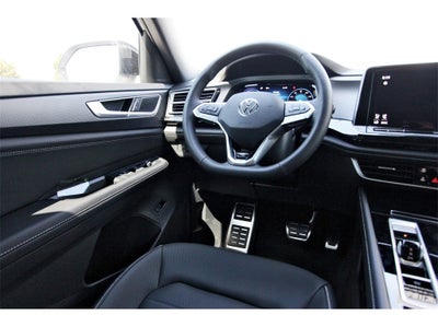 2026 Volkswagen Atlas Cross Sport 2.0T SEL R-Line Black