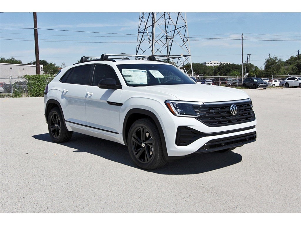 2026 Volkswagen Atlas Cross Sport 2.0T SEL R-Line Black