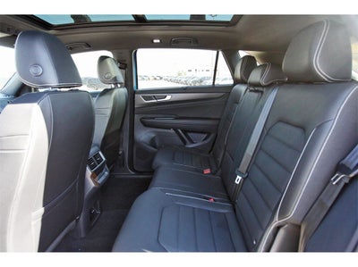 2026 Volkswagen Atlas Cross Sport 2.0T SEL R-Line Black