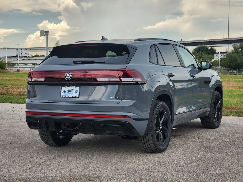2026 Volkswagen Atlas Cross Sport SEL R-Line Black