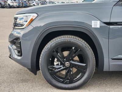 2026 Volkswagen Atlas Cross Sport SEL R-Line Black