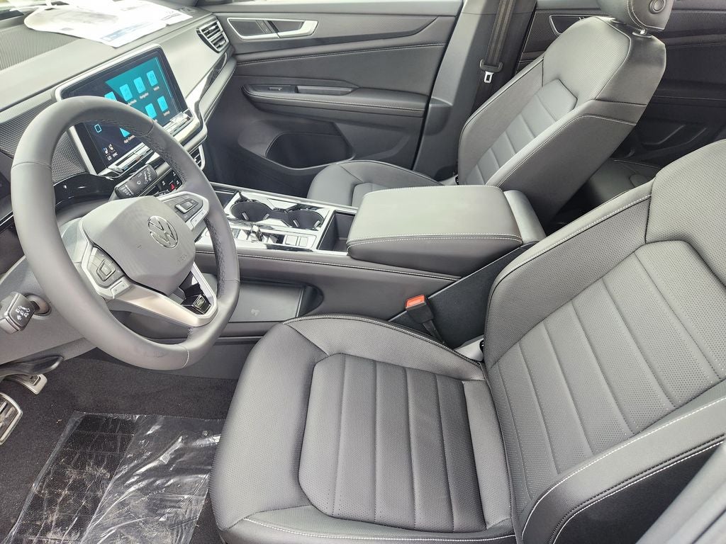 2026 Volkswagen Atlas Cross Sport SEL R-Line Black