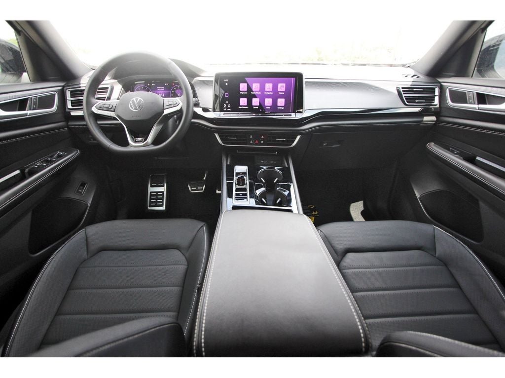 2026 Volkswagen Atlas Cross Sport 2.0T SEL R-Line Black