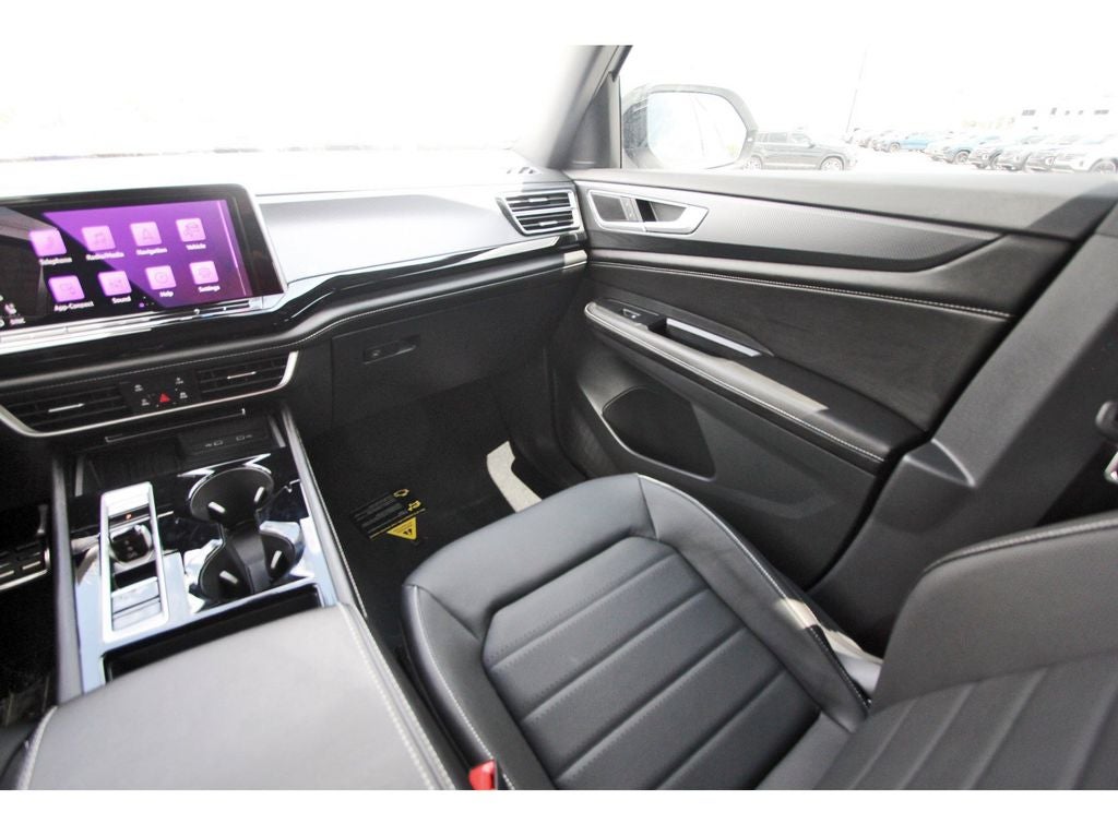 2026 Volkswagen Atlas Cross Sport 2.0T SEL R-Line Black