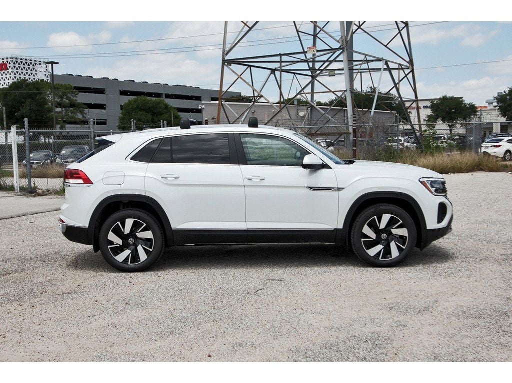 2026 Volkswagen Atlas Cross Sport 2.0T SEL