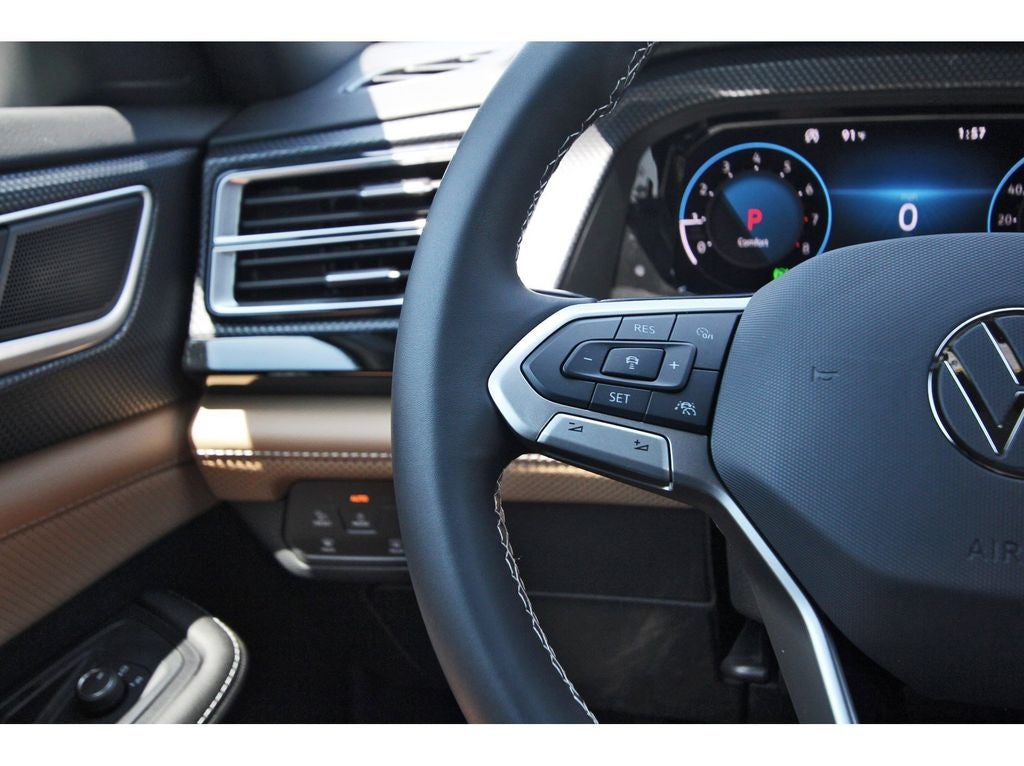 2026 Volkswagen Atlas Cross Sport 2.0T SEL