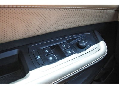 2026 Volkswagen Atlas Cross Sport 2.0T SEL