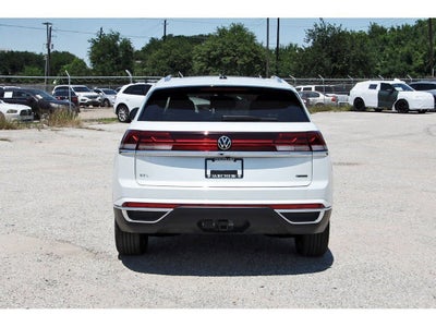 2026 Volkswagen Atlas Cross Sport 2.0T SEL