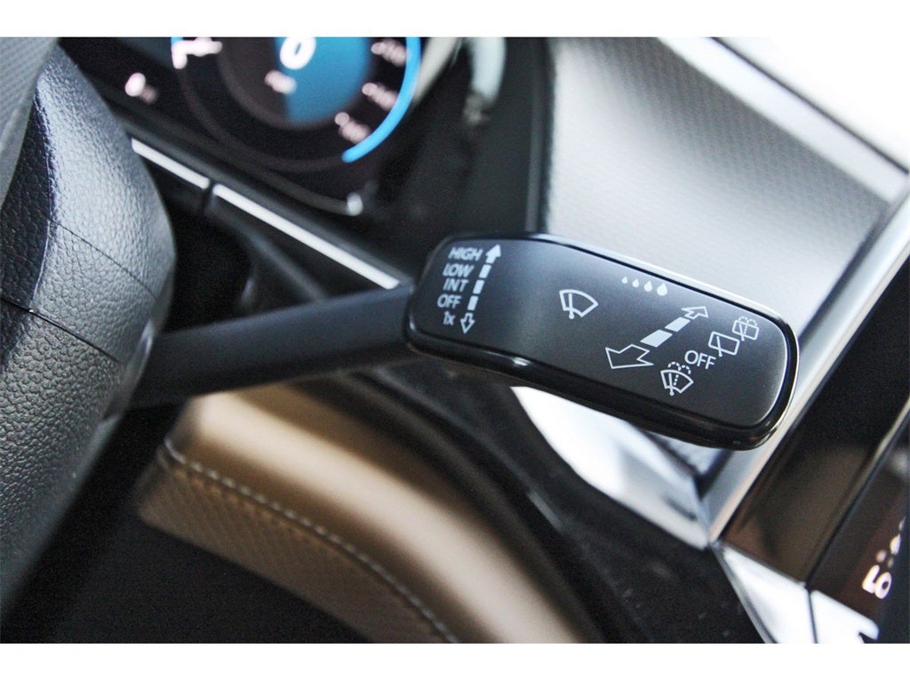 2026 Volkswagen Atlas Cross Sport 2.0T SEL