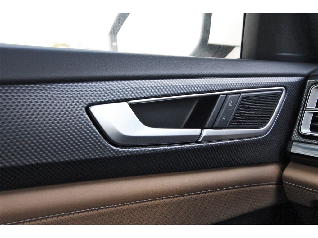 2026 Volkswagen Atlas Cross Sport 2.0T SEL