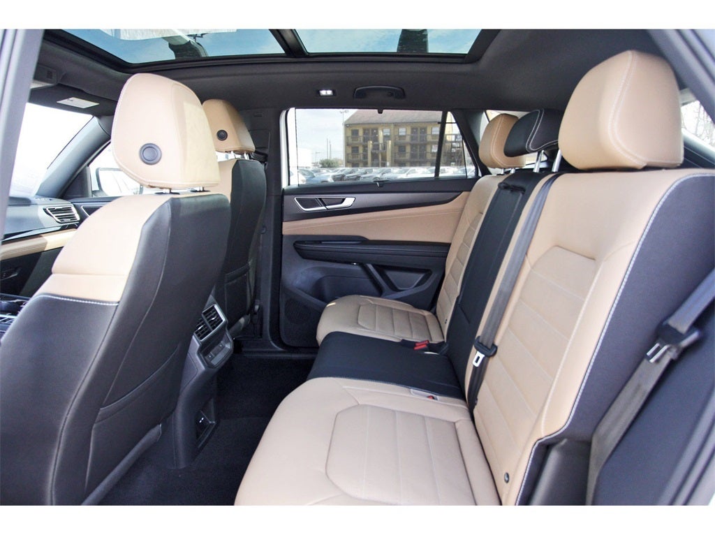 2026 Volkswagen Atlas Cross Sport 2.0T SEL