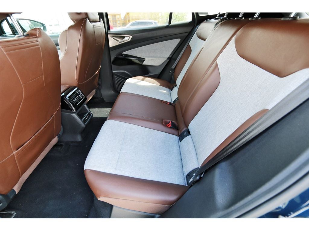 2023 Volkswagen ID.4 Standard