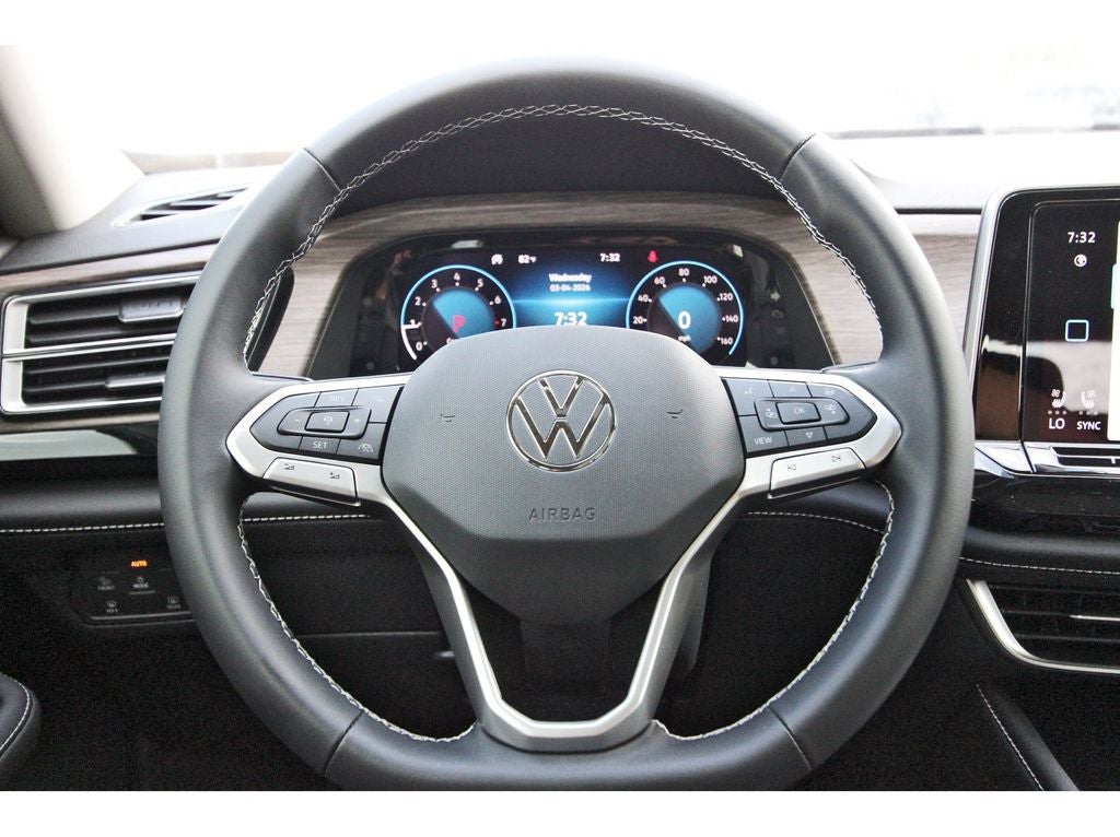 2026 Volkswagen Atlas 2.0T SEL