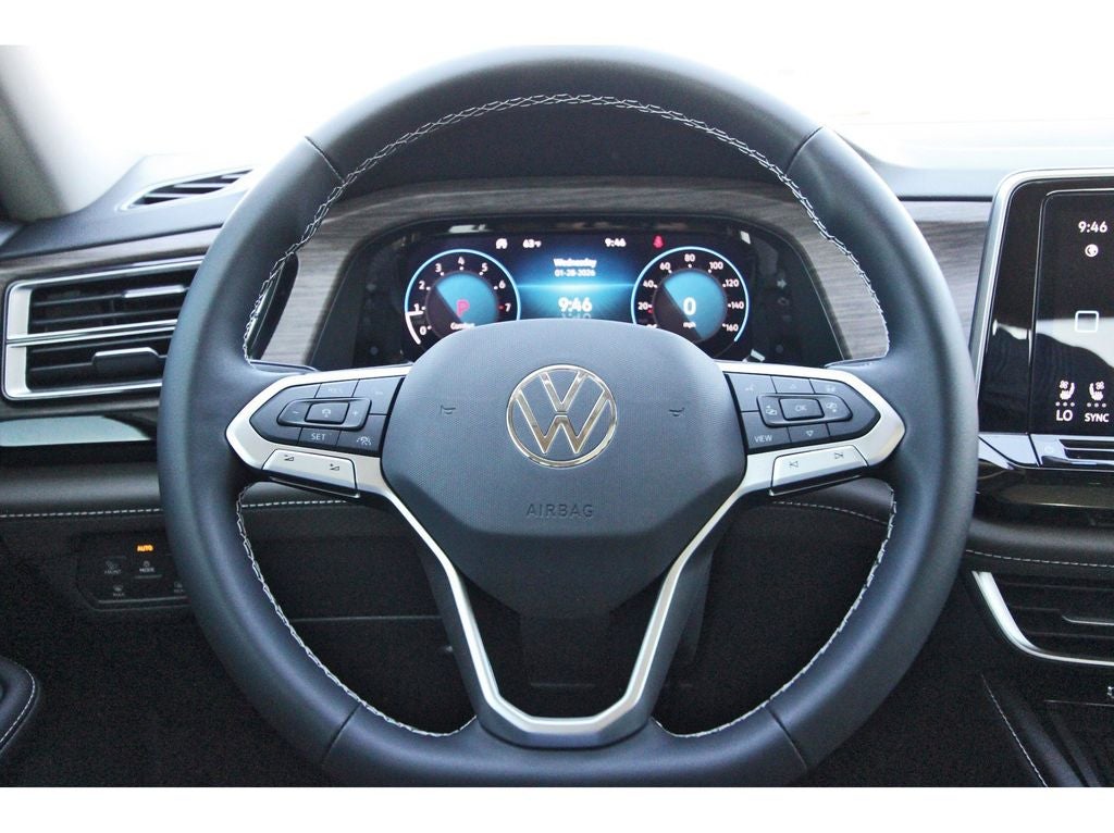 2026 Volkswagen Atlas 2.0T SEL