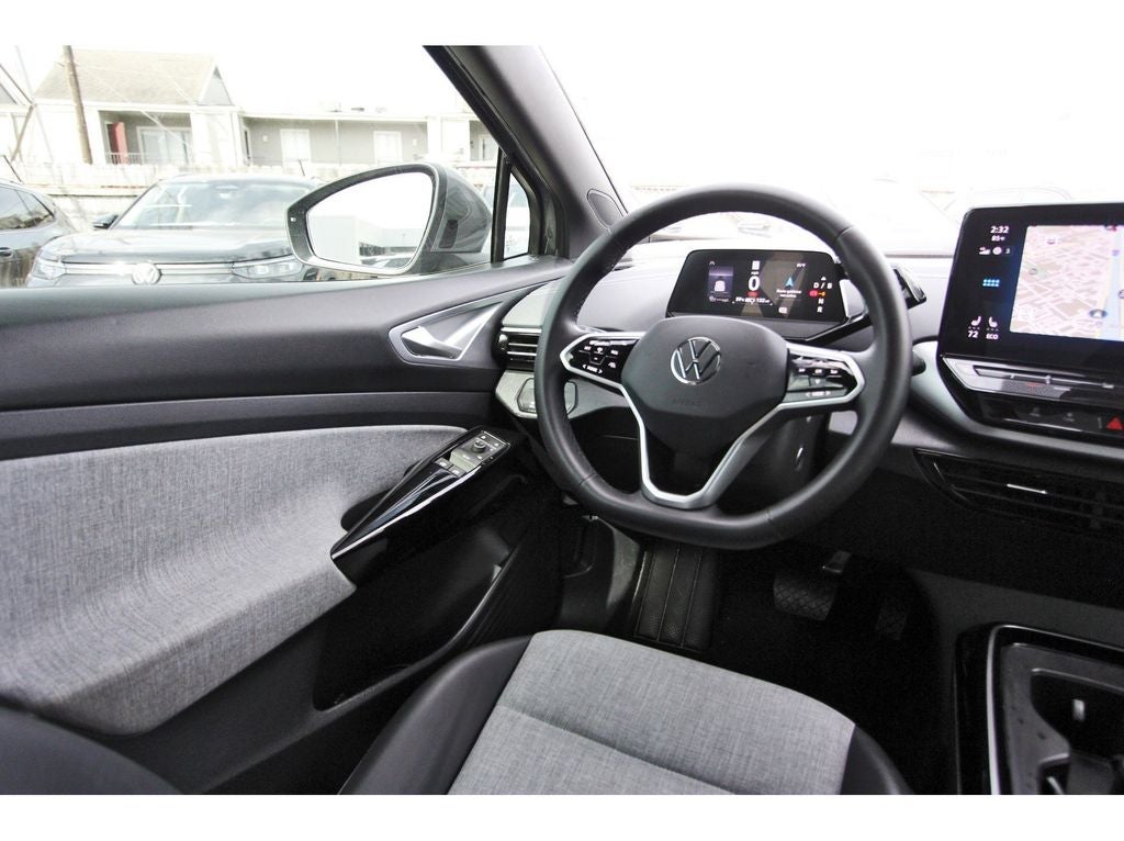 2023 Volkswagen ID.4 Pro