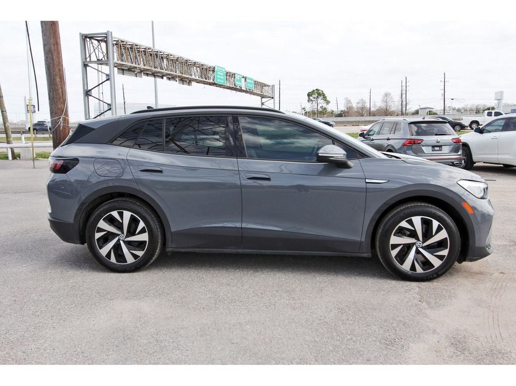 2023 Volkswagen ID.4 Pro