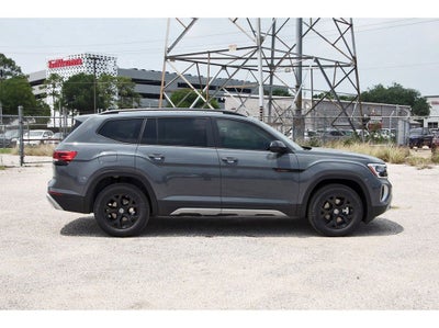 2026 Volkswagen Atlas 2.0T Peak Edition