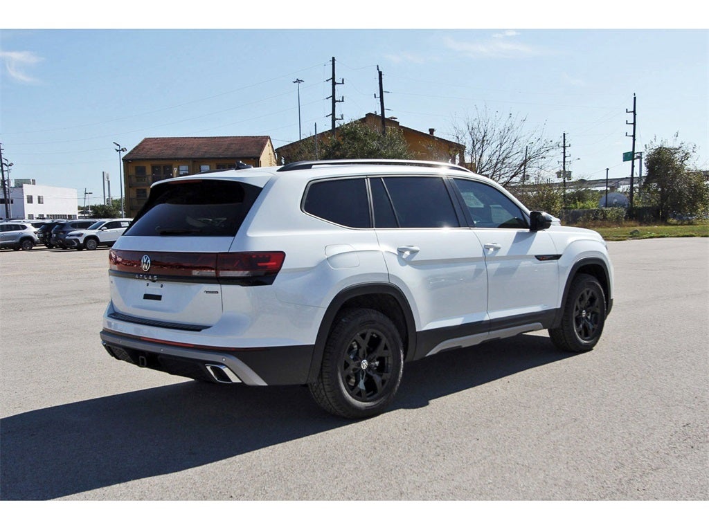 2026 Volkswagen Atlas 2.0T Peak Edition