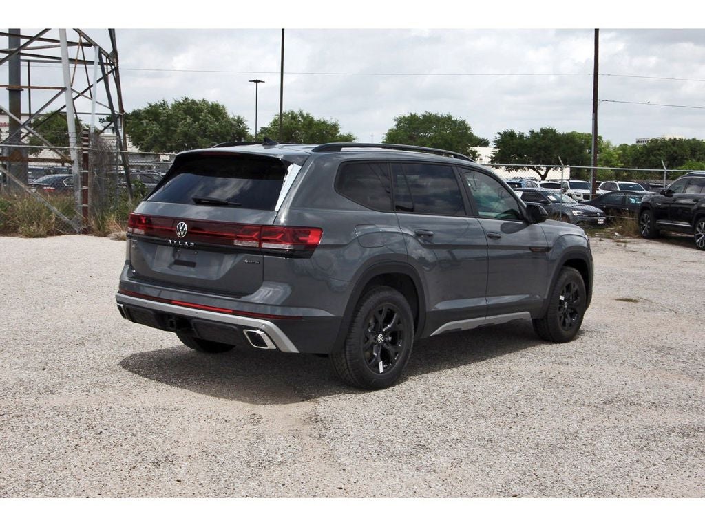 2026 Volkswagen Atlas 2.0T Peak Edition