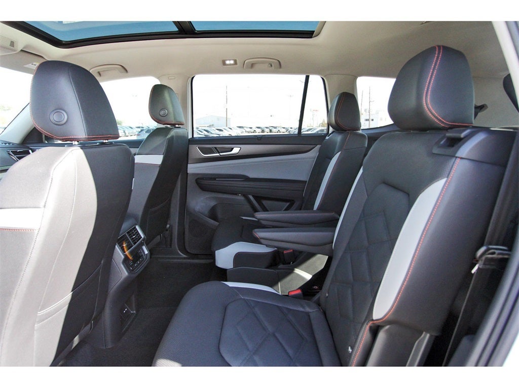 2026 Volkswagen Atlas 2.0T Peak Edition