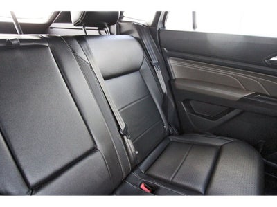 2022 Volkswagen Atlas Cross Sport 2.0T SE