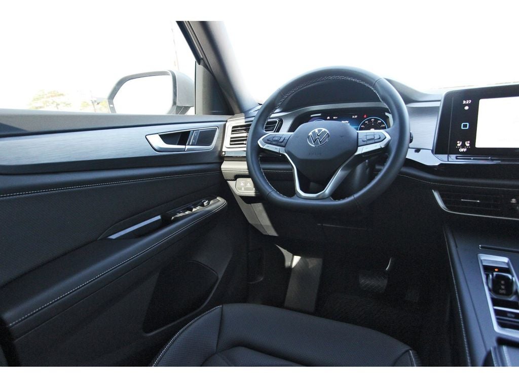 2026 Volkswagen Atlas Cross Sport 2.0T SE