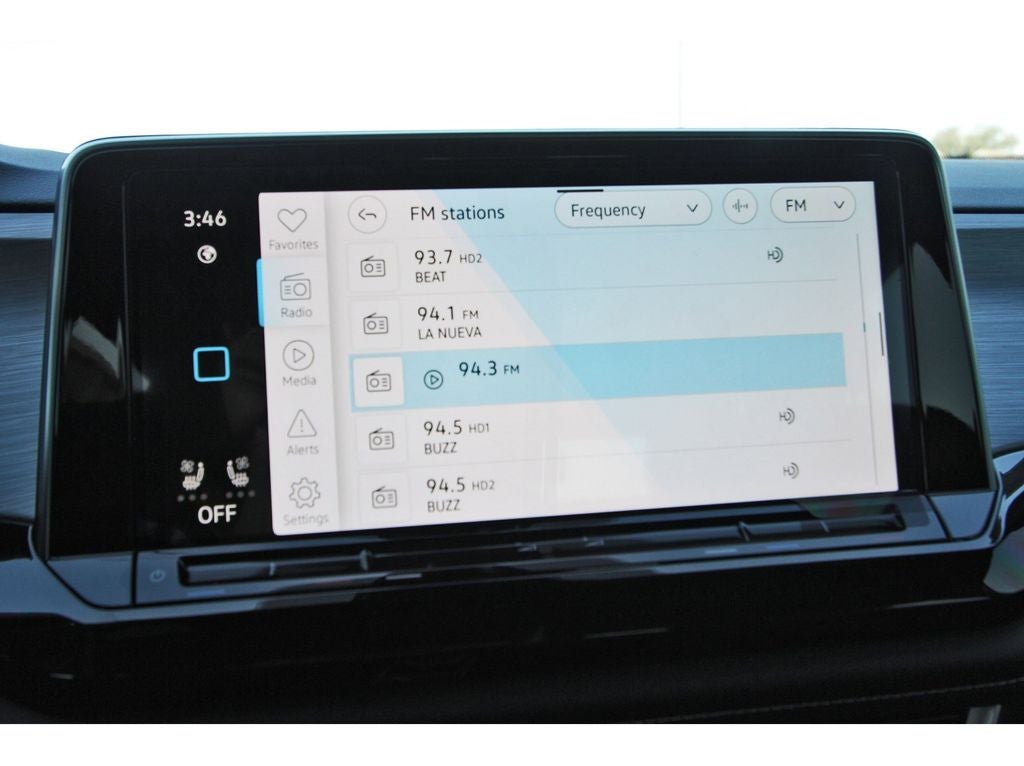 2026 Volkswagen Atlas Cross Sport 2.0T SE