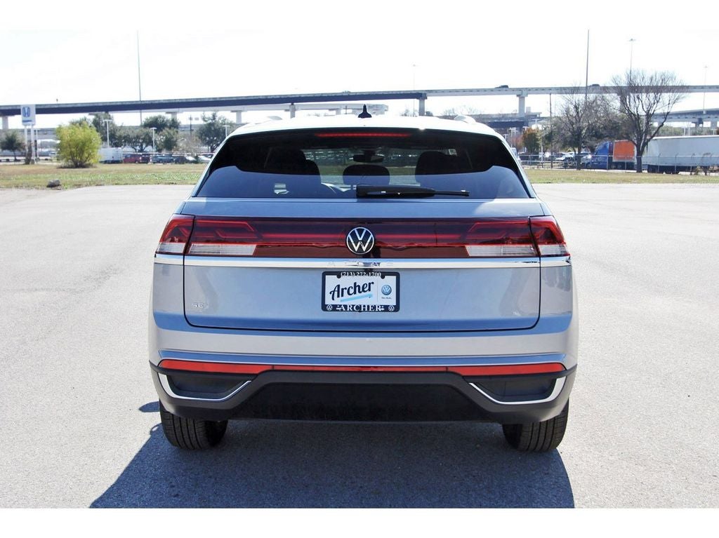 2026 Volkswagen Atlas Cross Sport 2.0T SE