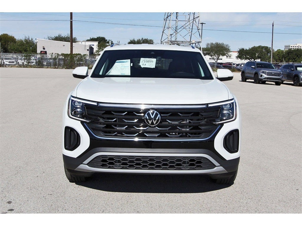 2026 Volkswagen Atlas Cross Sport 2.0T SE
