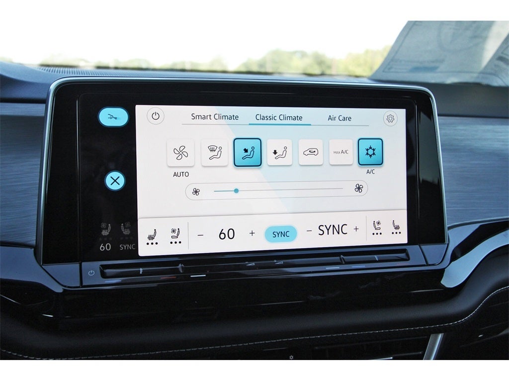 2026 Volkswagen Atlas Cross Sport 2.0T SE