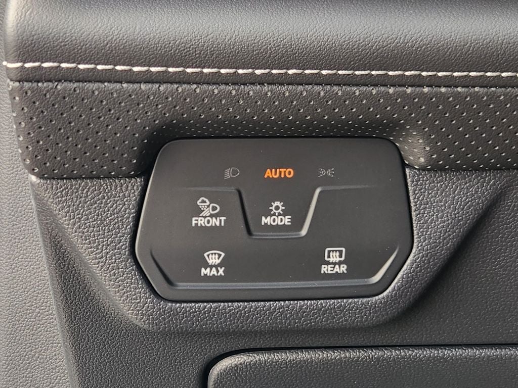 2026 Volkswagen Atlas Cross Sport 2.0T SE