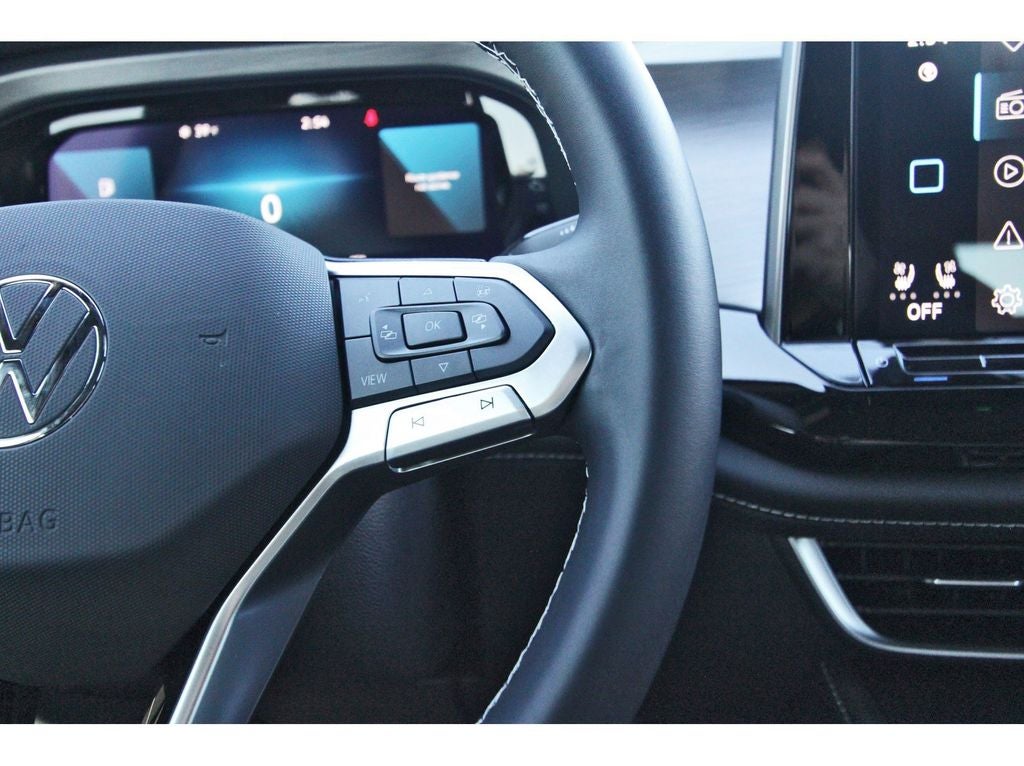 2026 Volkswagen Atlas Cross Sport 2.0T SE