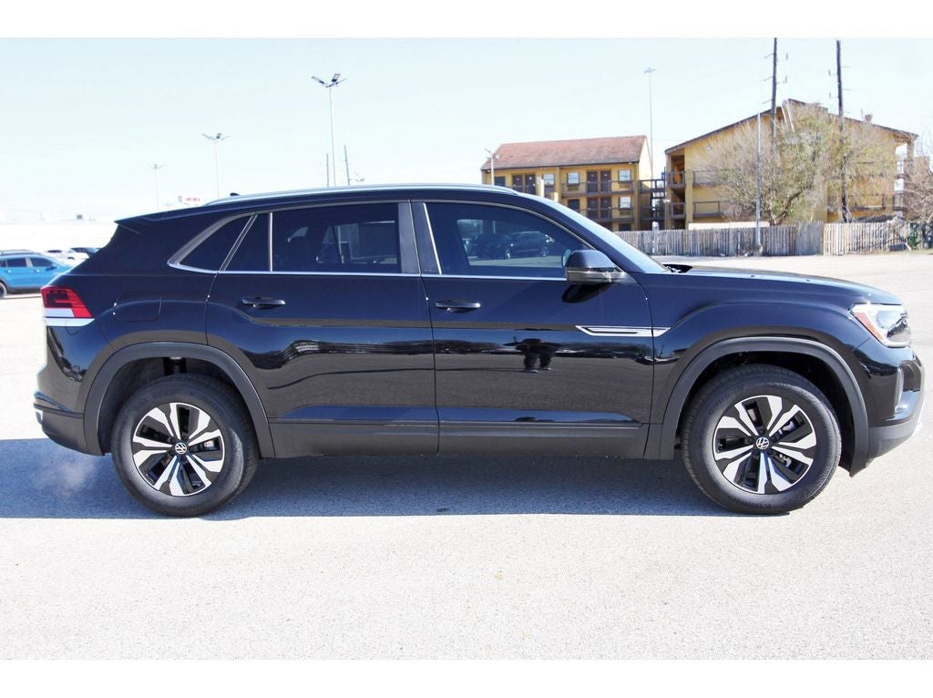 2026 Volkswagen Atlas Cross Sport 2.0T SE