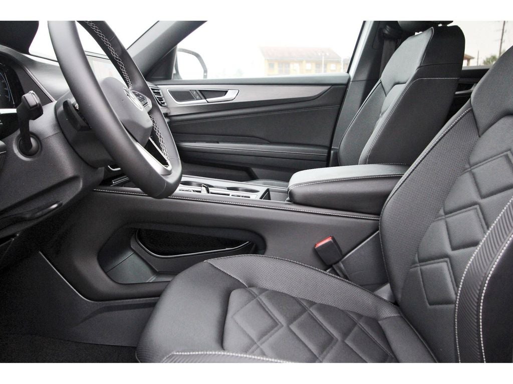 2026 Volkswagen Atlas Cross Sport 2.0T SE