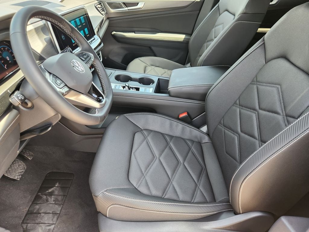 2026 Volkswagen Atlas Cross Sport 2.0T SE