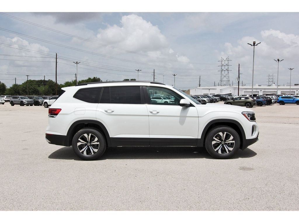 2026 Volkswagen Atlas 2.0T SE