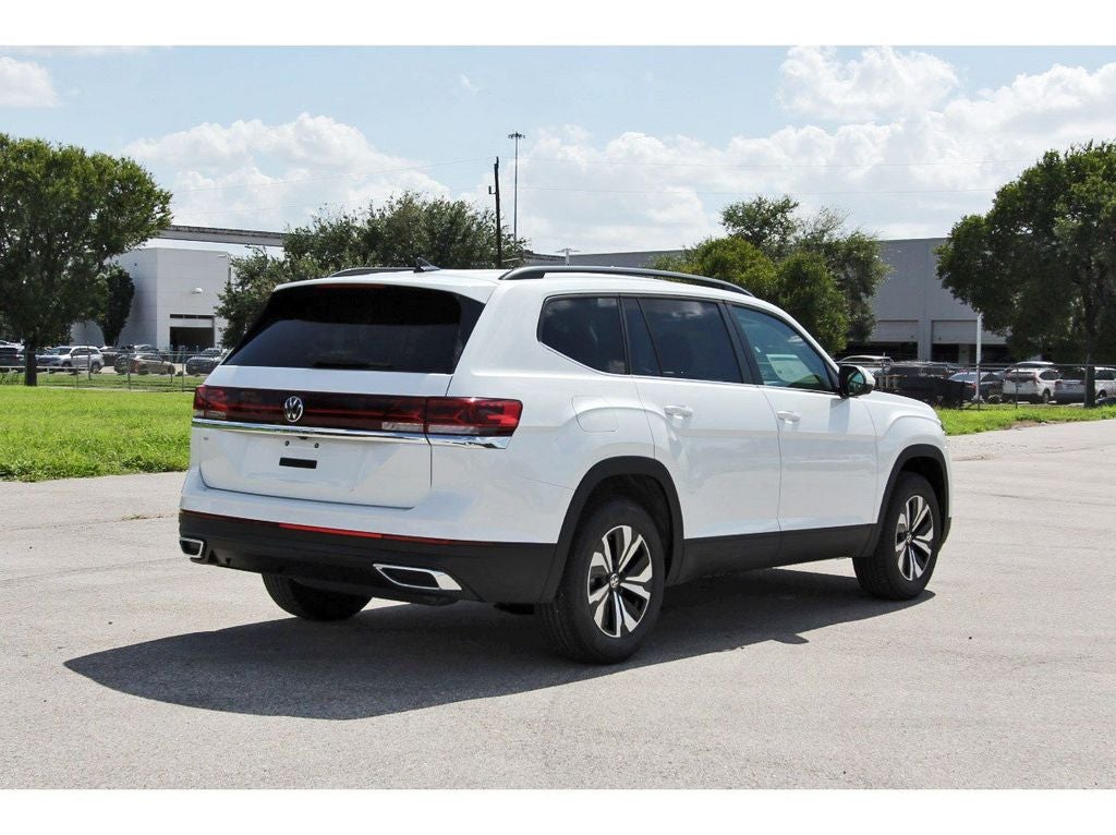 2026 Volkswagen Atlas 2.0T SE