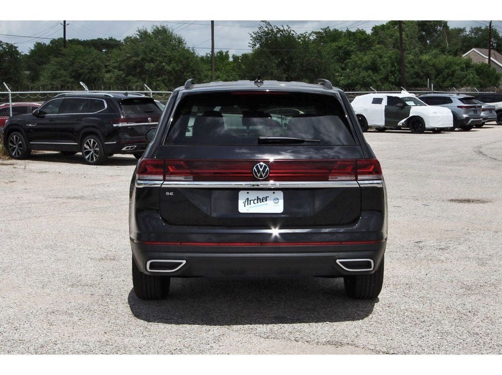 2026 Volkswagen Atlas 2.0T SE