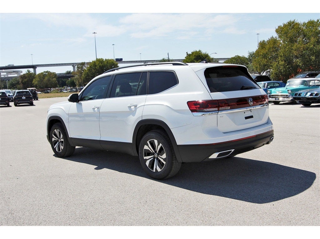 2026 Volkswagen Atlas 2.0T SE