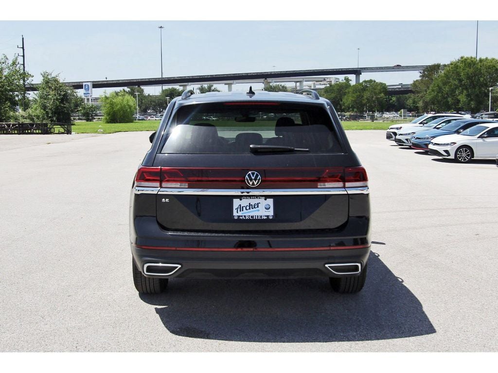 2026 Volkswagen Atlas 2.0T SE