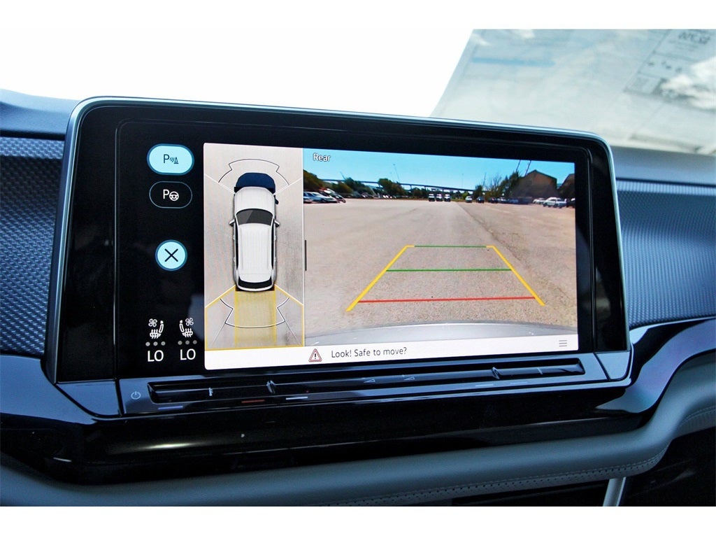 2026 Volkswagen Atlas Cross Sport 2.0T SEL Premium R-Line