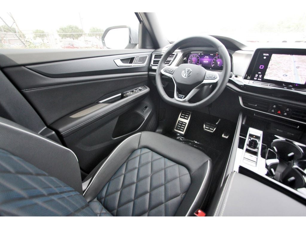 2026 Volkswagen Atlas Cross Sport 2.0T SEL Premium R-Line