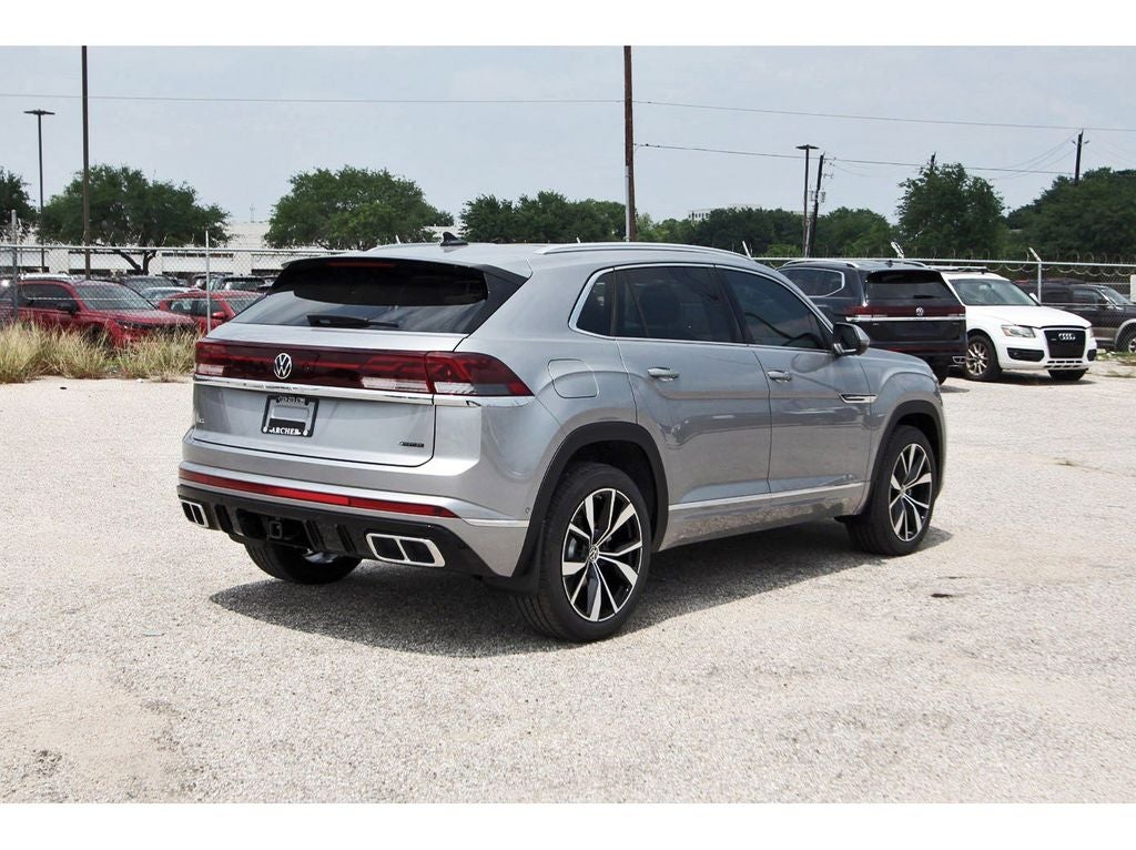 2026 Volkswagen Atlas Cross Sport 2.0T SEL Premium R-Line