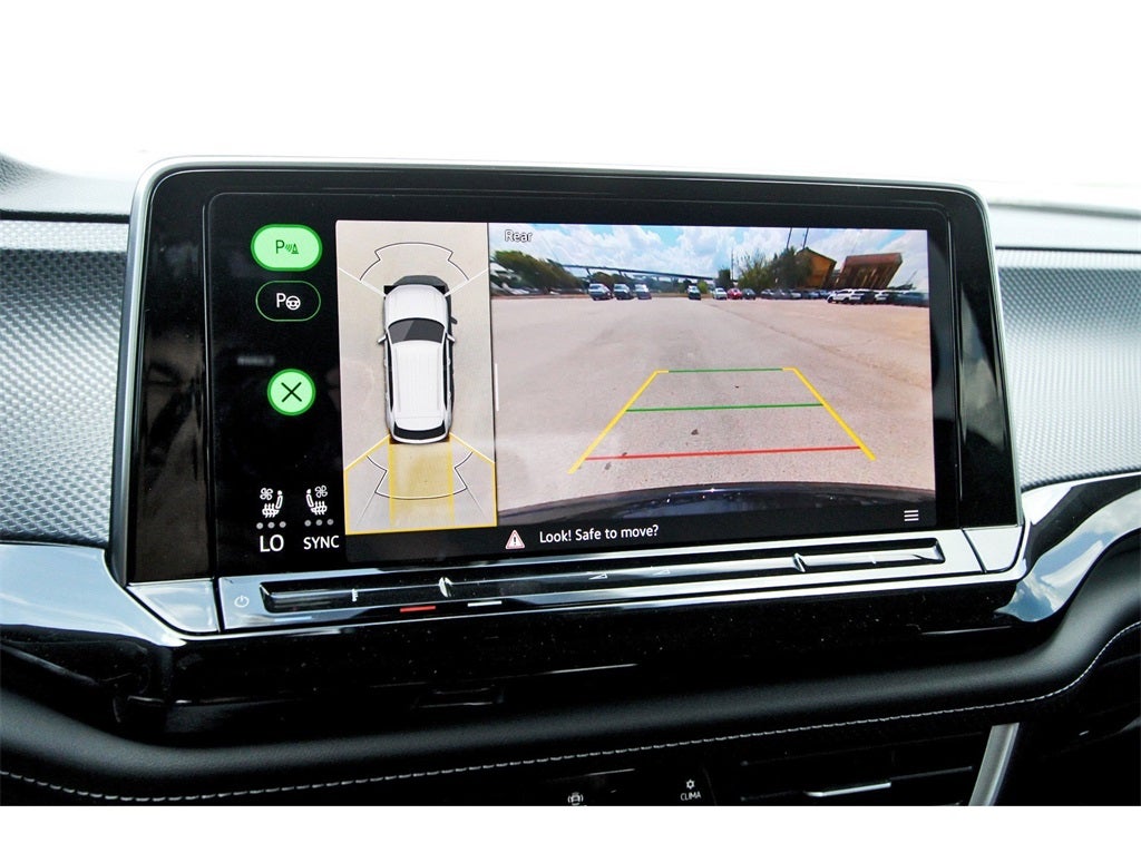 2026 Volkswagen Atlas Cross Sport 2.0T SEL Premium R-Line