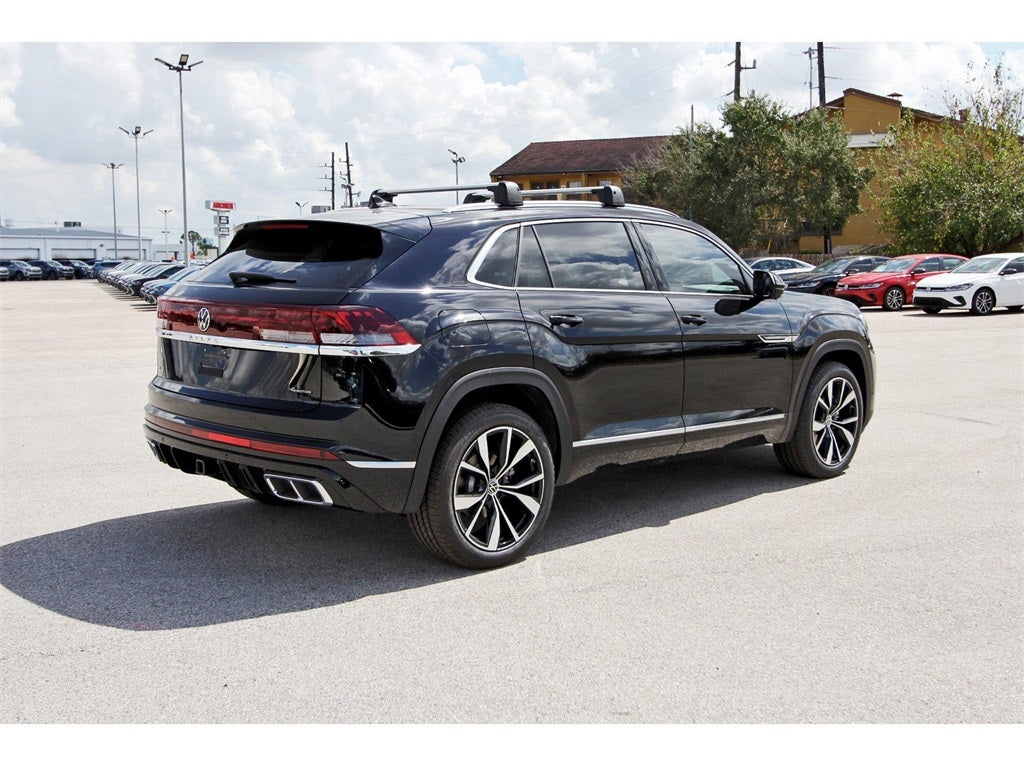 2026 Volkswagen Atlas Cross Sport 2.0T SEL Premium R-Line