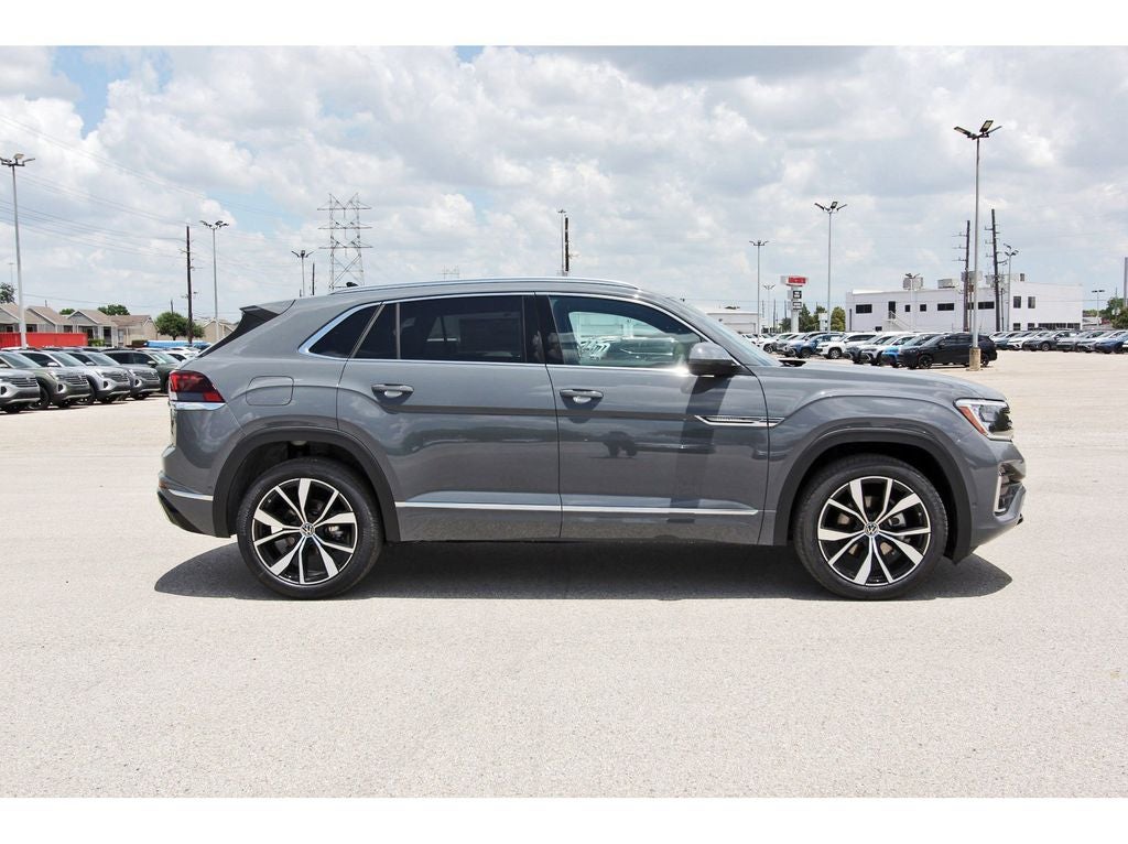 2026 Volkswagen Atlas Cross Sport 2.0T SEL Premium R-Line